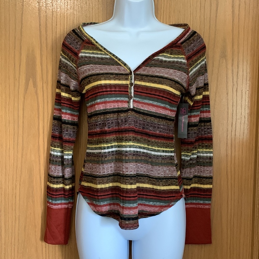 No boundaries S (3-5) striped long sleeve